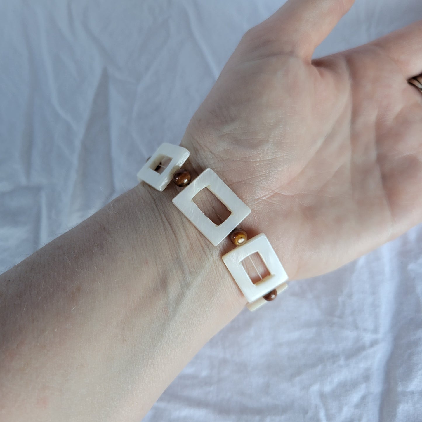 White Shell and Brown Glass Bracelet