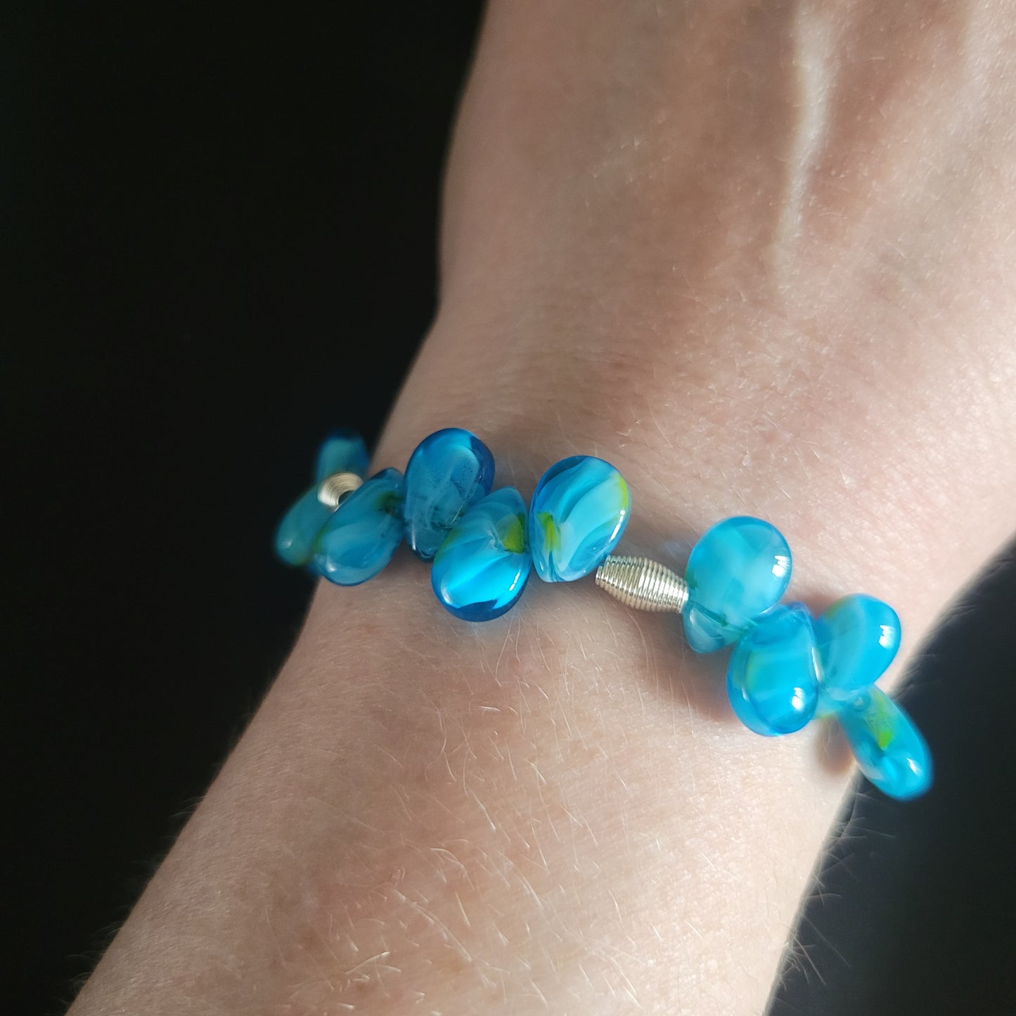 Blue Teardrop Beaded Bracelet