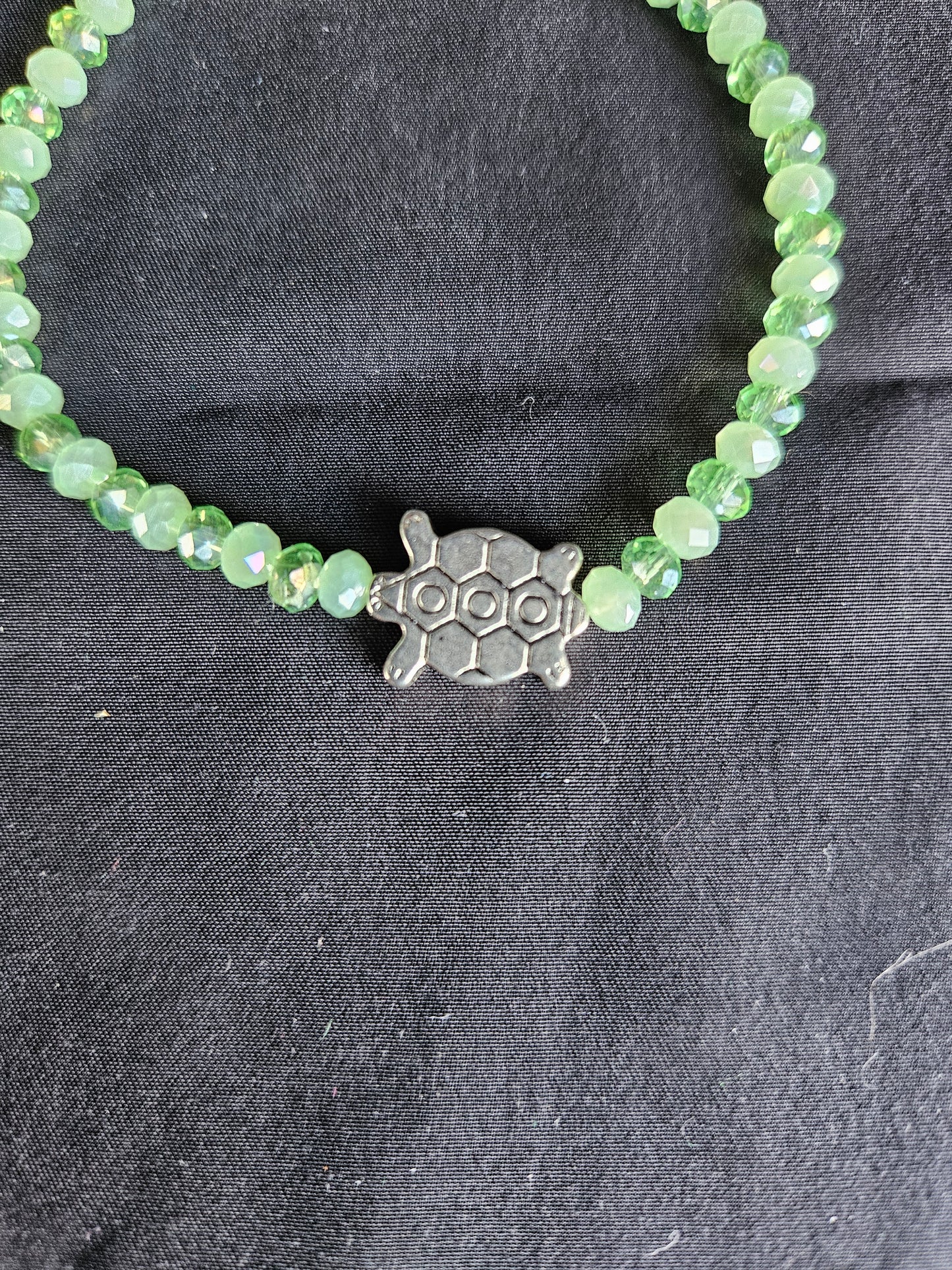 Green Turtle Beaded Bracelet