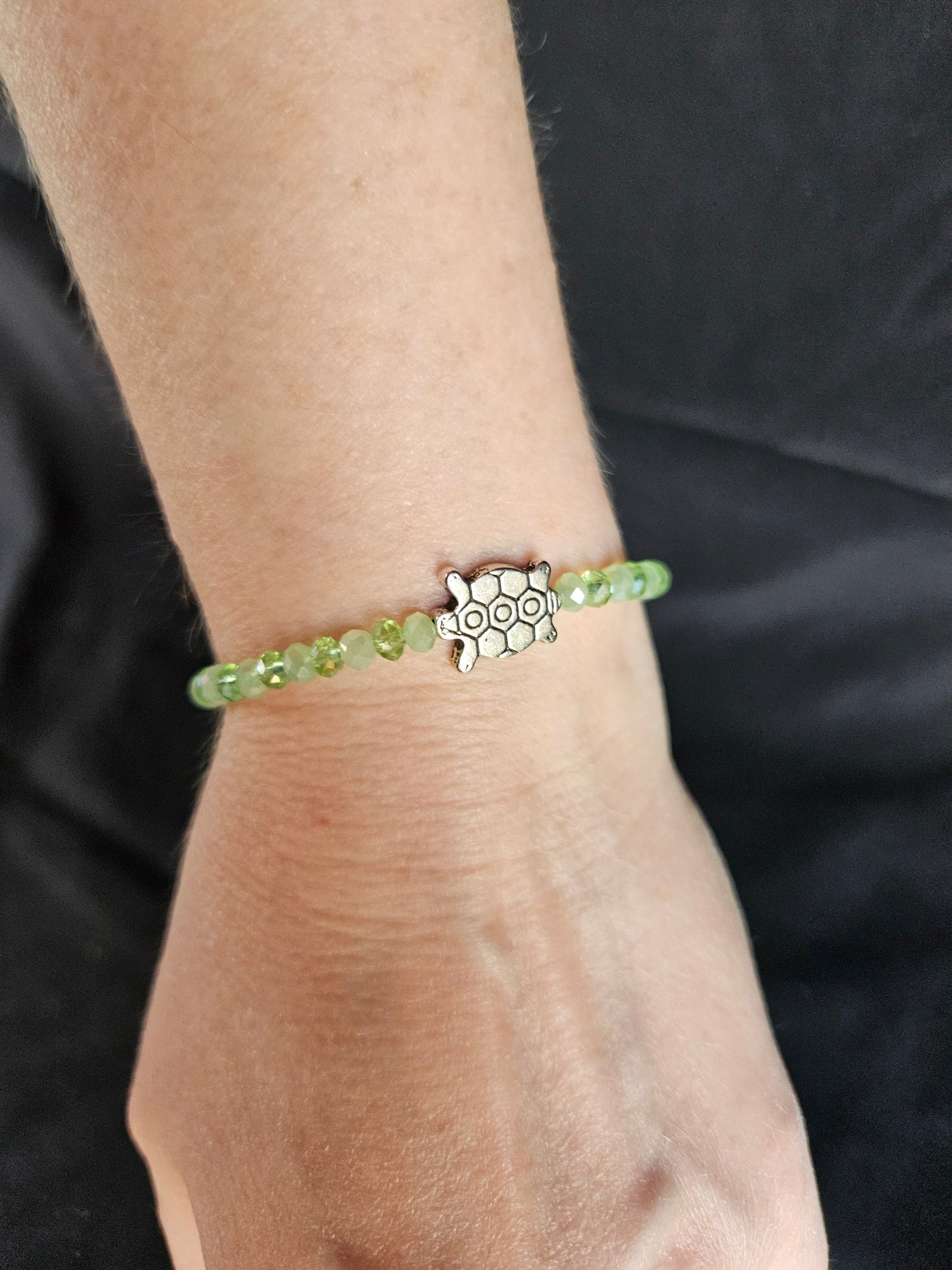 Green Turtle Beaded Bracelet