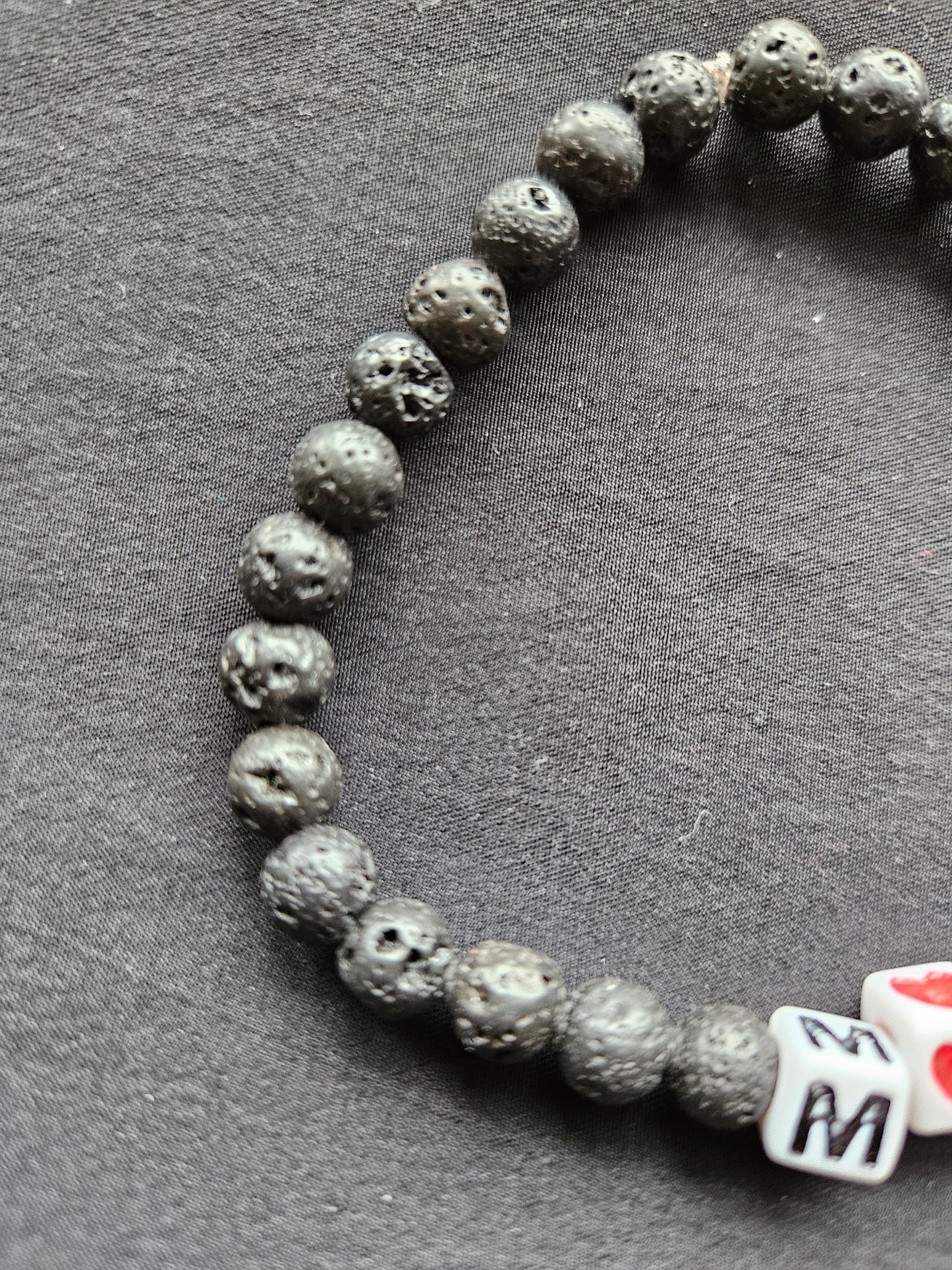 Mom Heart Beaded Bracelet