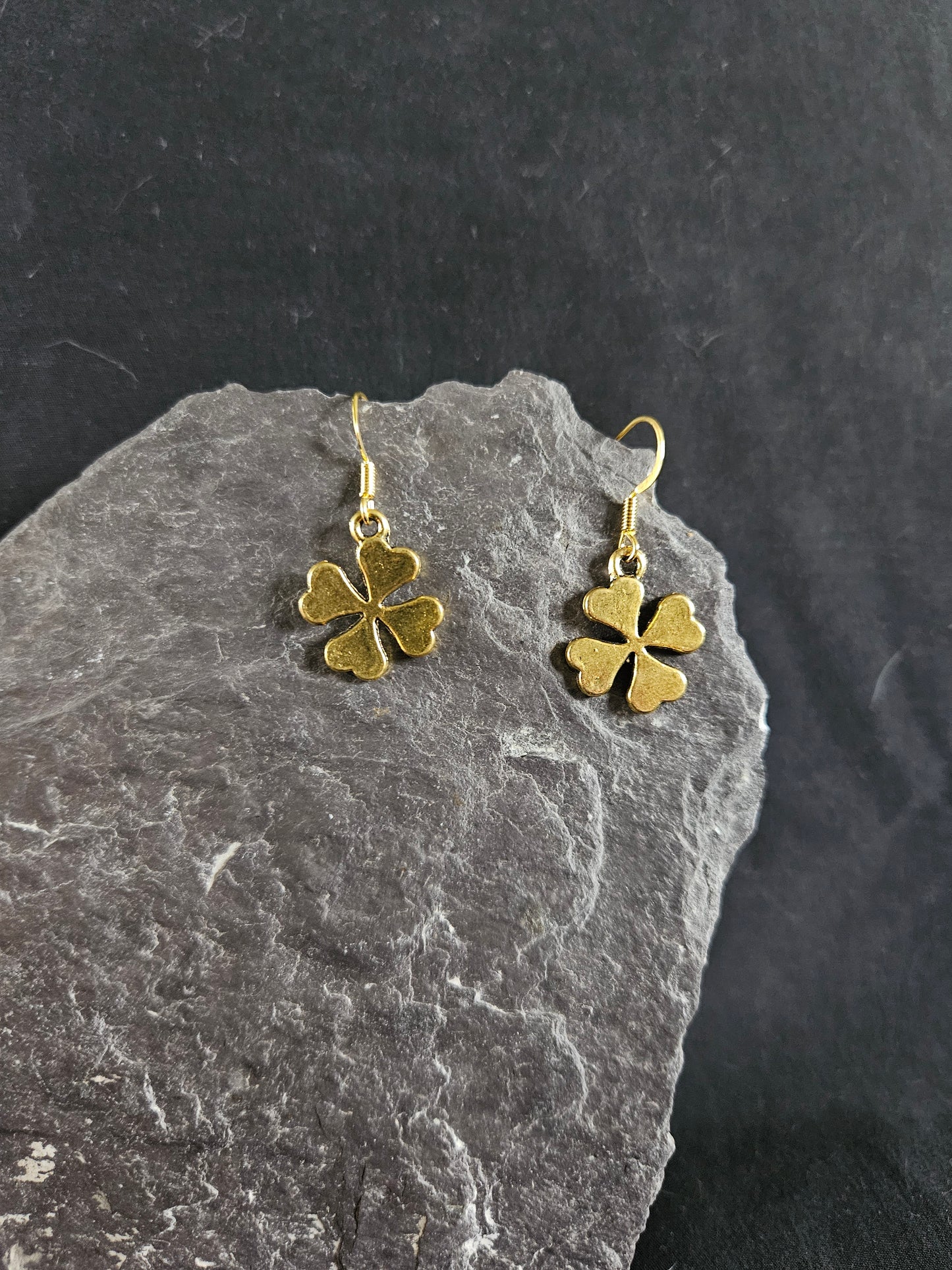 Gold clover earrings