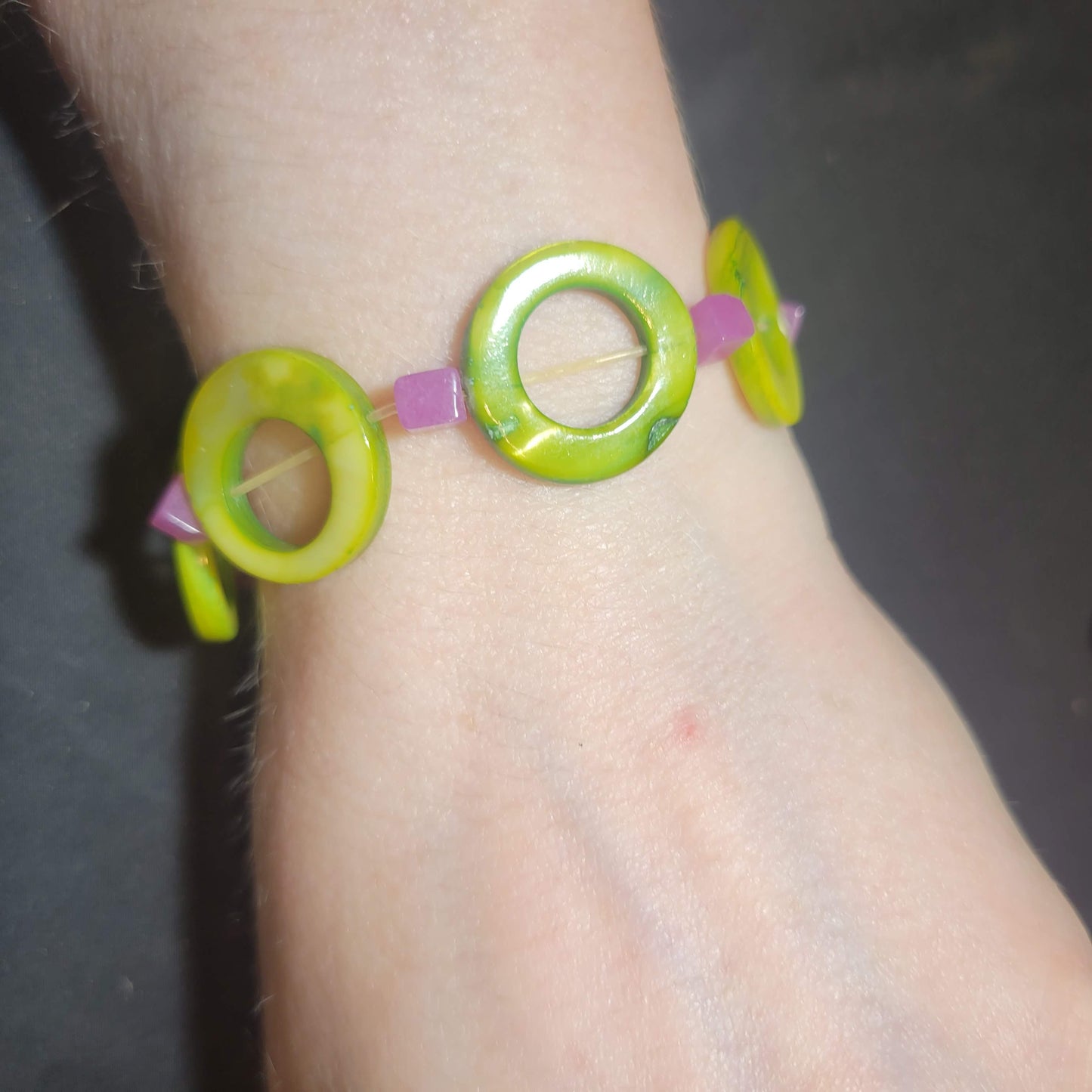 Shell Circle Bracelet