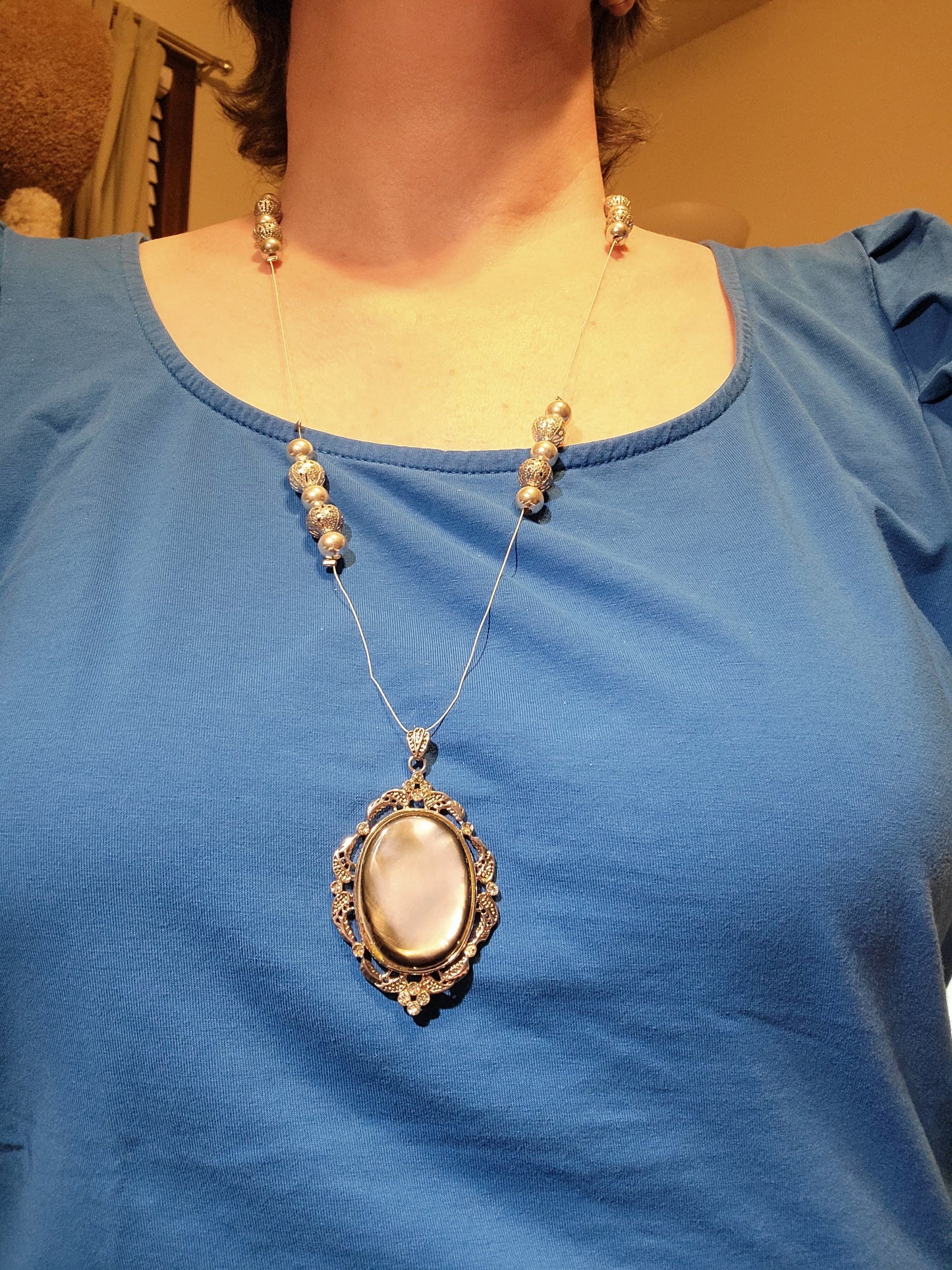 Onyx Shell Pendant Necklace