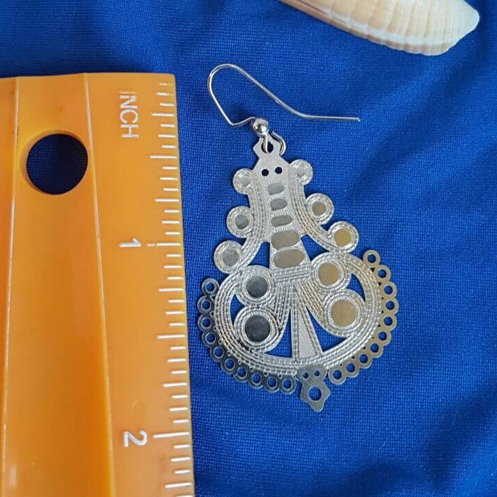 Fancy tears earrings