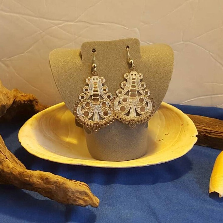 Fancy tears earrings