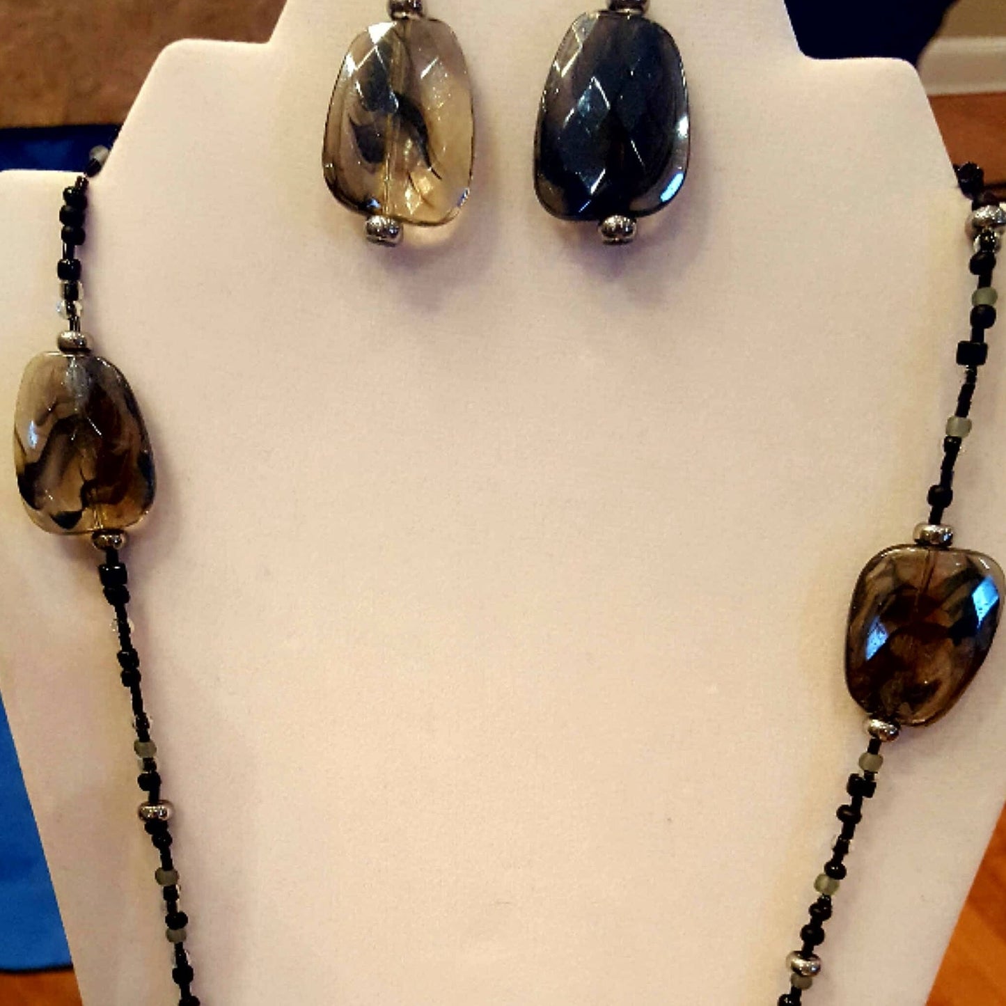 Black Beaded Jewelry Set