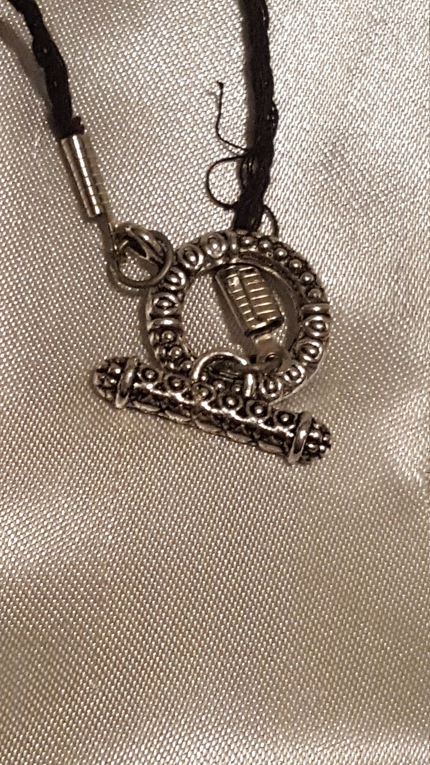 RIdged Circle Necklace