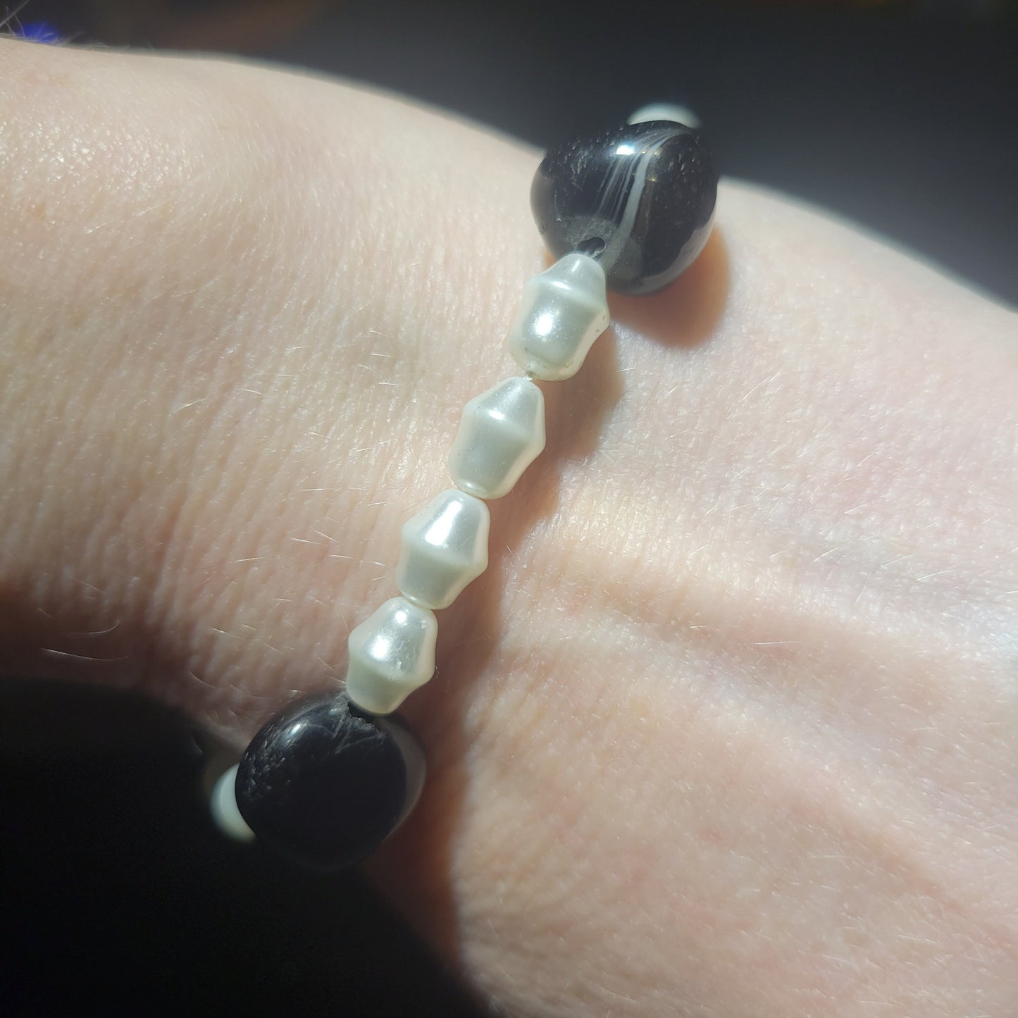 Black and white beaded bracelet