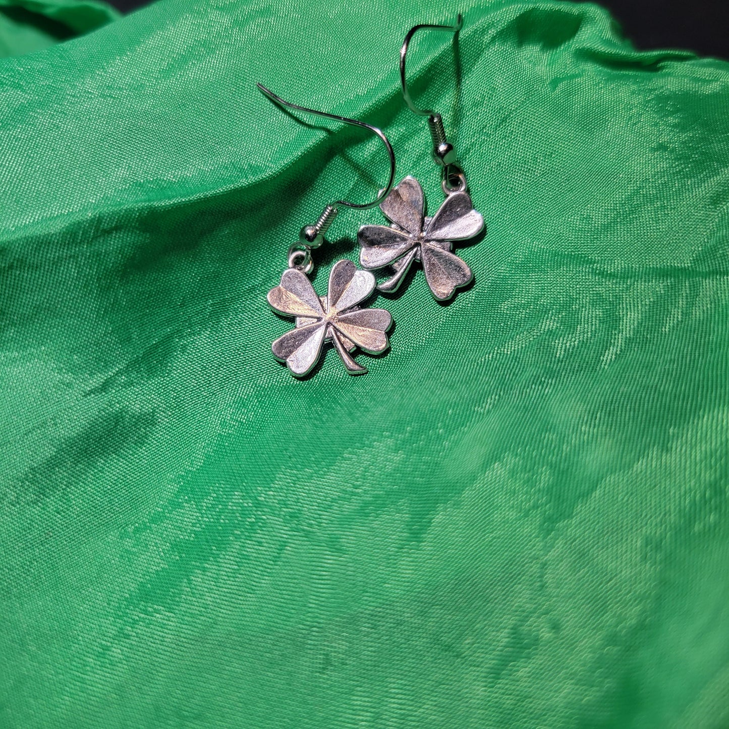 Silver Clover Earrings