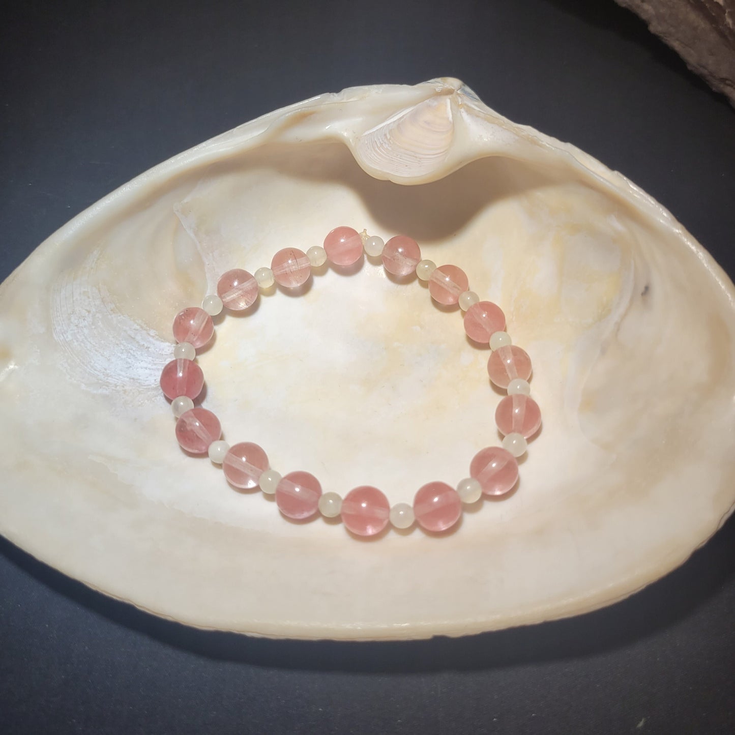 Rose and White Quartz Beaded Bracelet