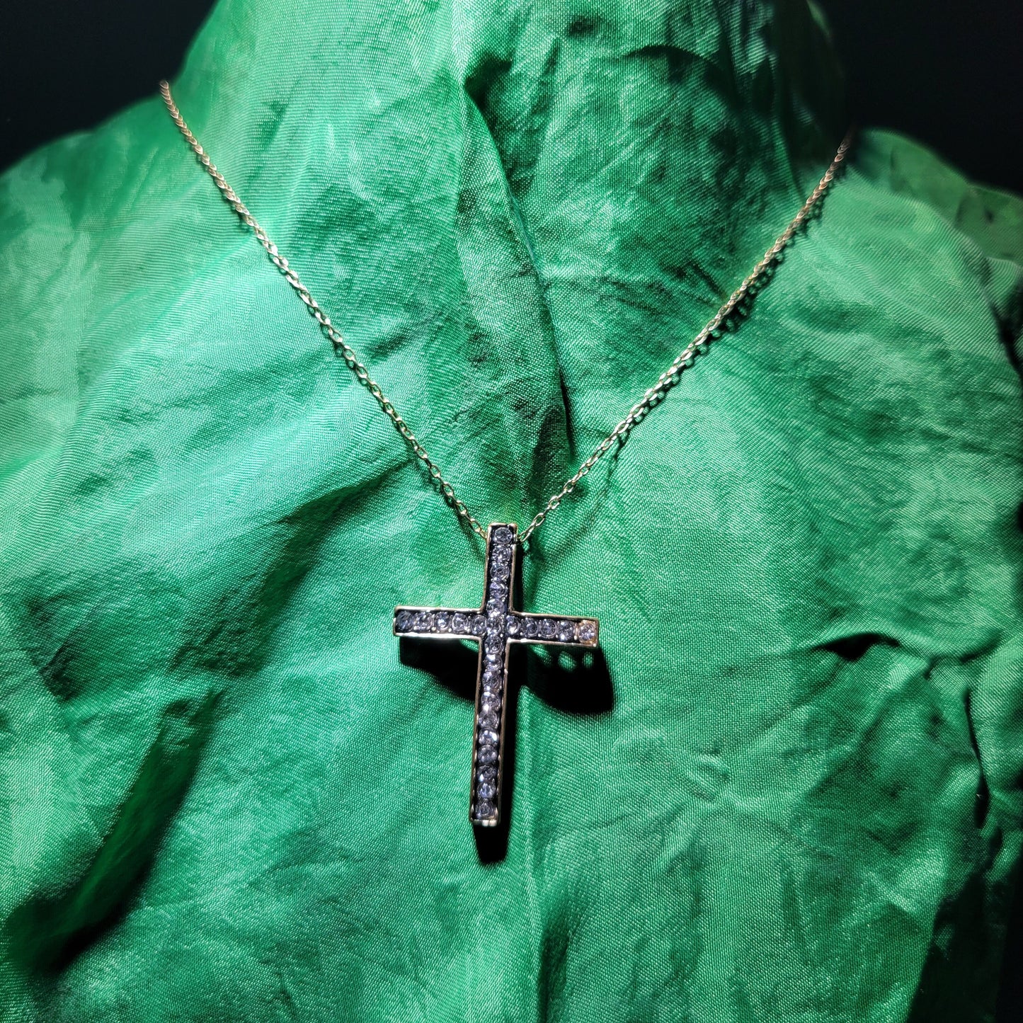 Gold bordered crystal cross