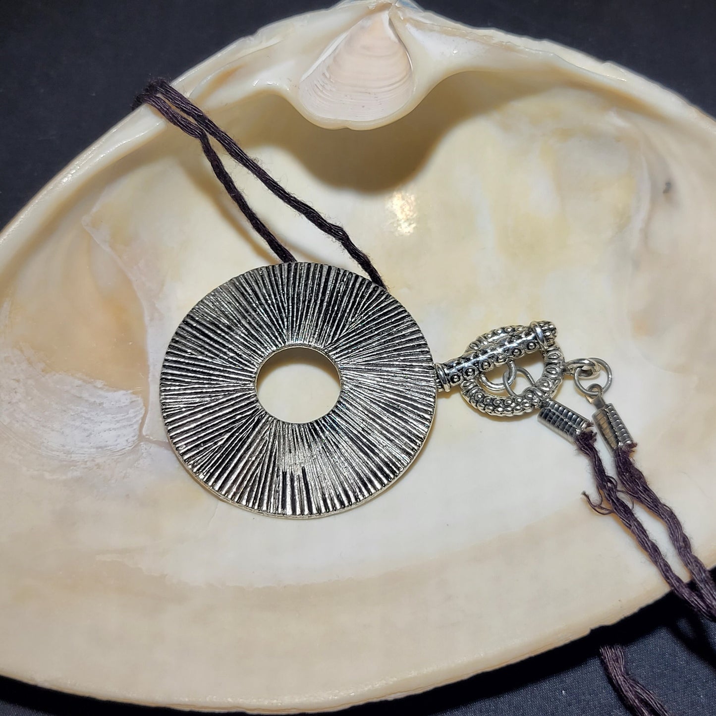 RIdged Circle Necklace