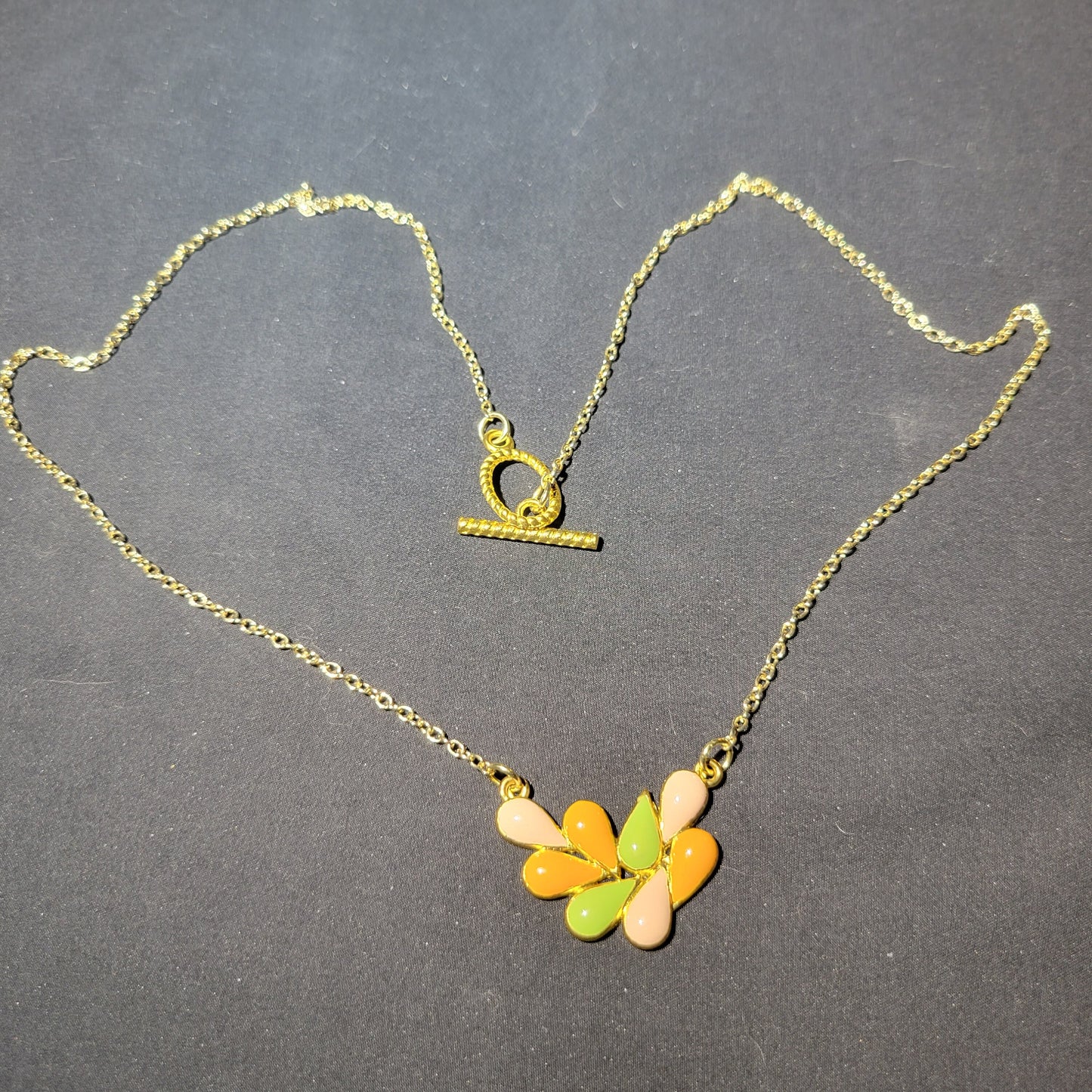 Floral Pendant Necklace