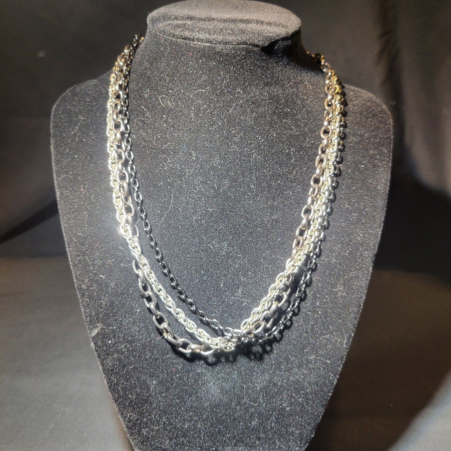 Triple chain necklace