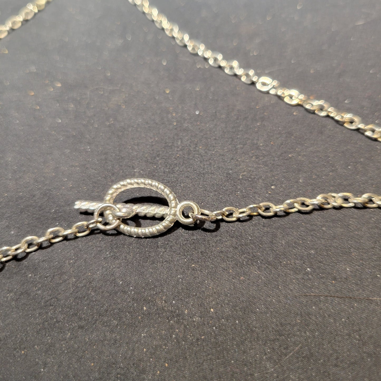 Agate pendant necklace