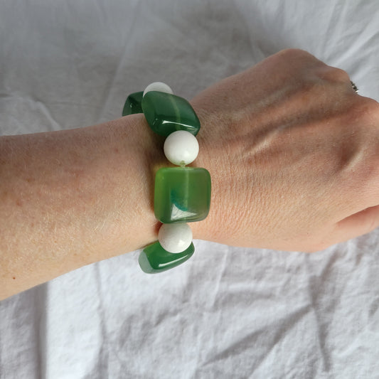 Green & White Beaded Bracelet