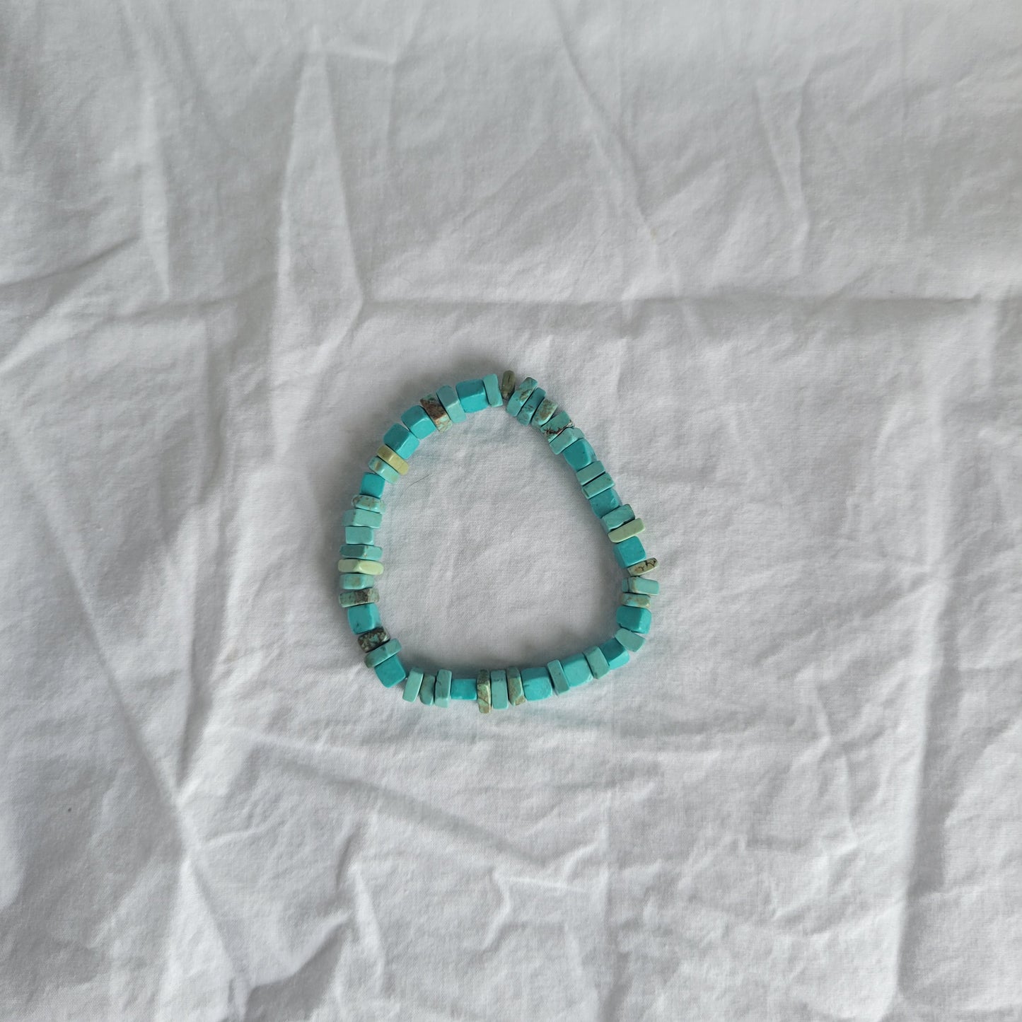 Turquoise Dyed Howlite Bracelet