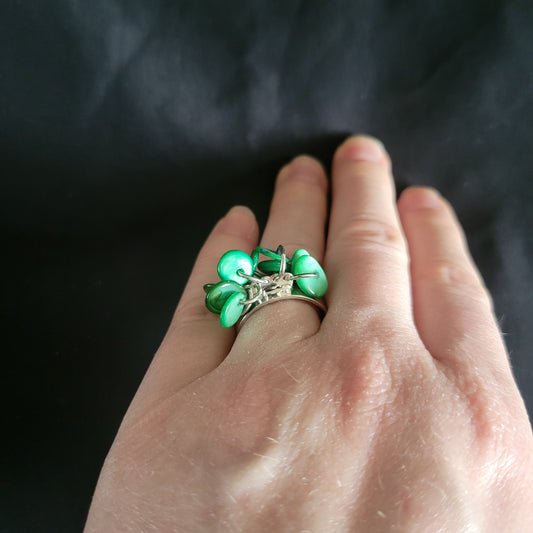 Green Cluster Ring