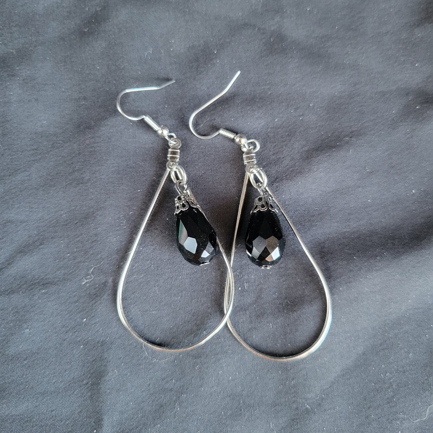 Black Dangle Teardrop Earrings