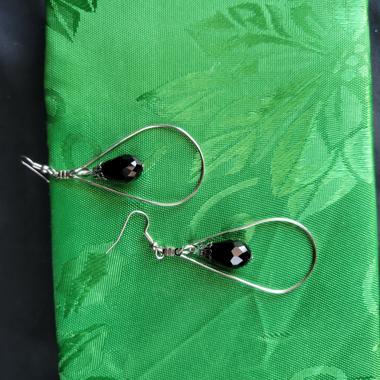 Black Dangle Teardrop Earrings