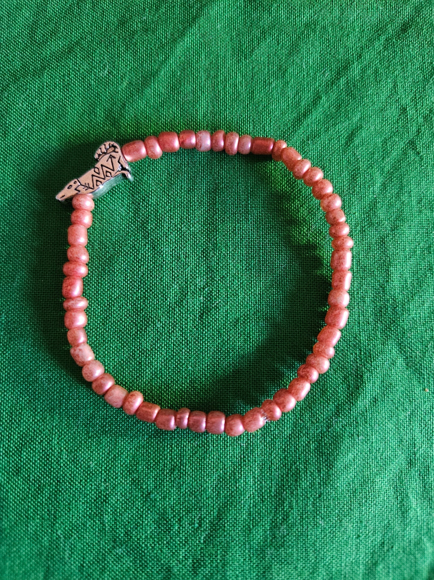 Howling Dog Beaded Set