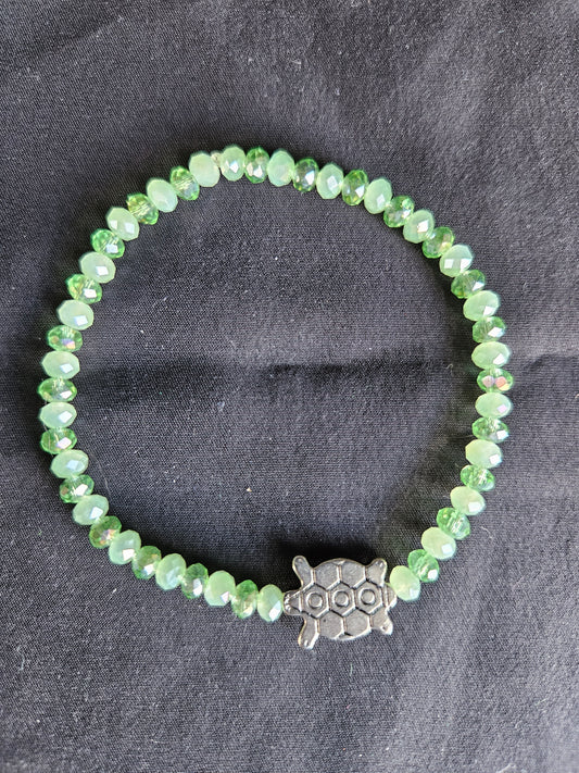 Green Turtle Beaded Bracelet