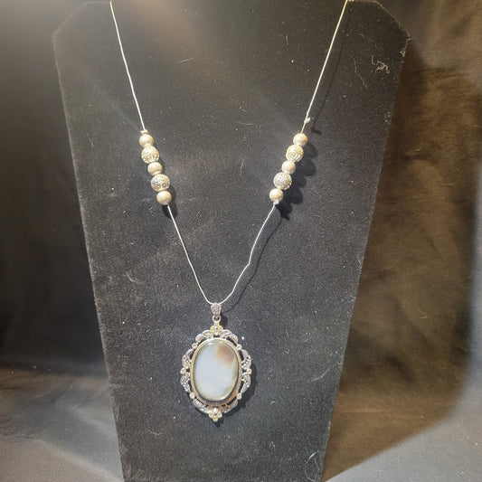 Onyx Shell Pendant Necklace