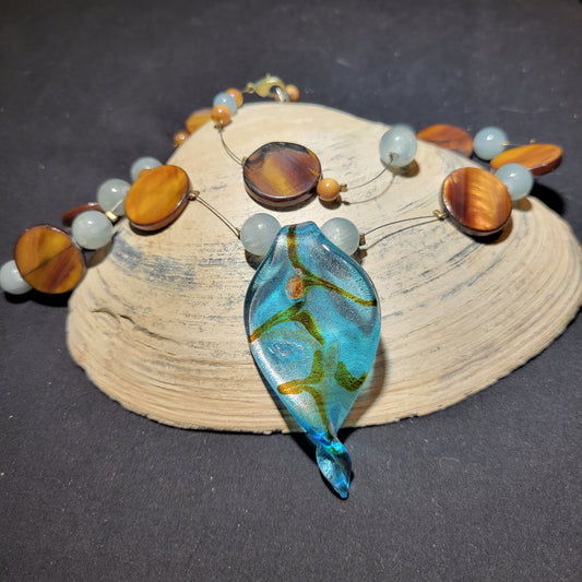 Glass leaf beaded necklace