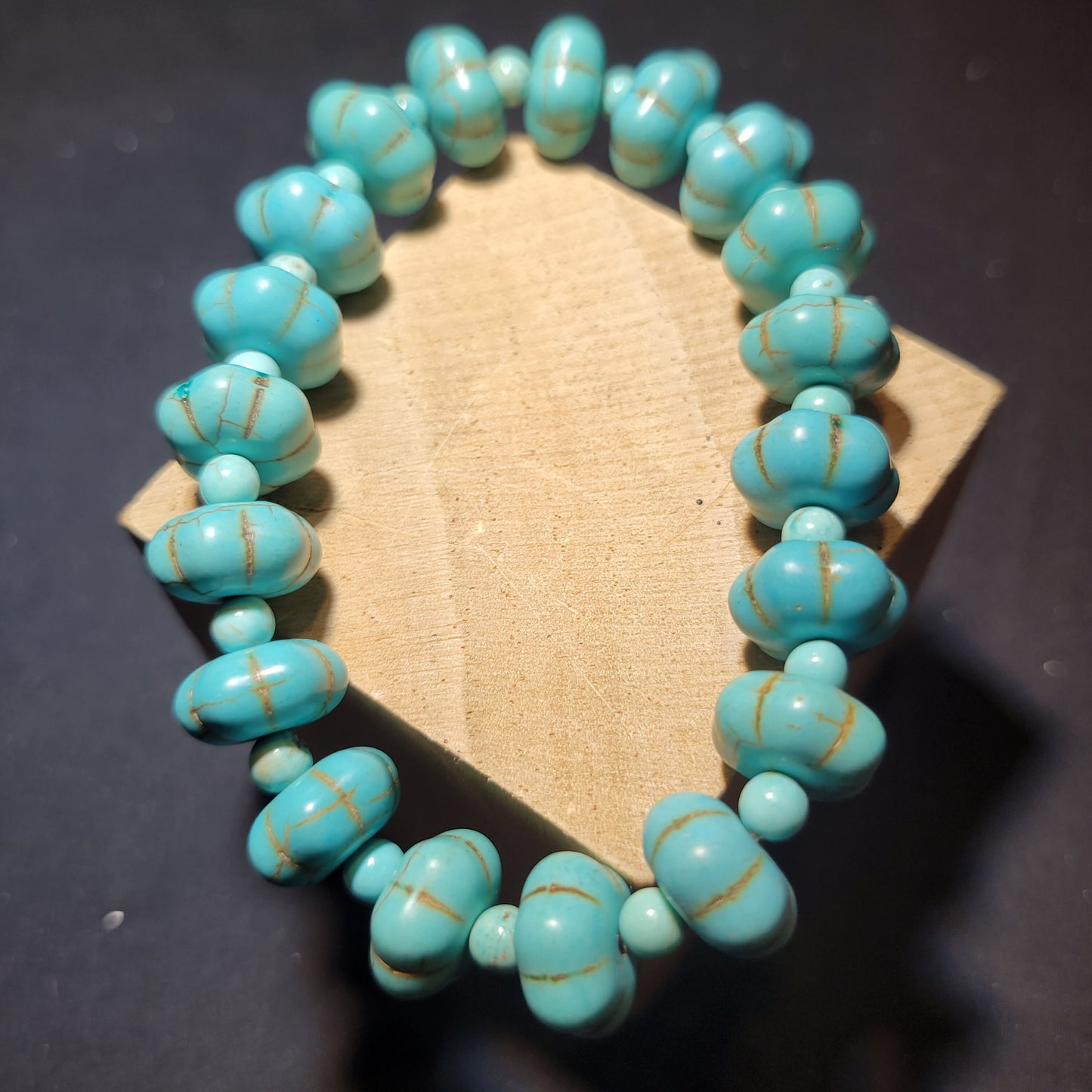 Turquoise Flower Beaded Bracelet