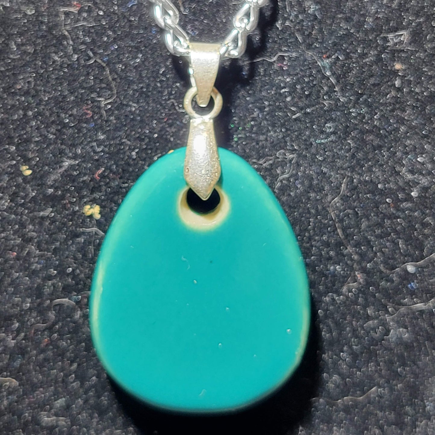 Teardrop Pendant Necklace